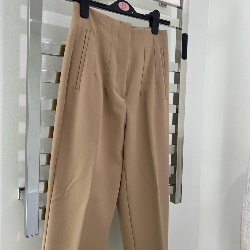 Zara-High Waisted  Women's Trousers - Camel NEW with Tags.